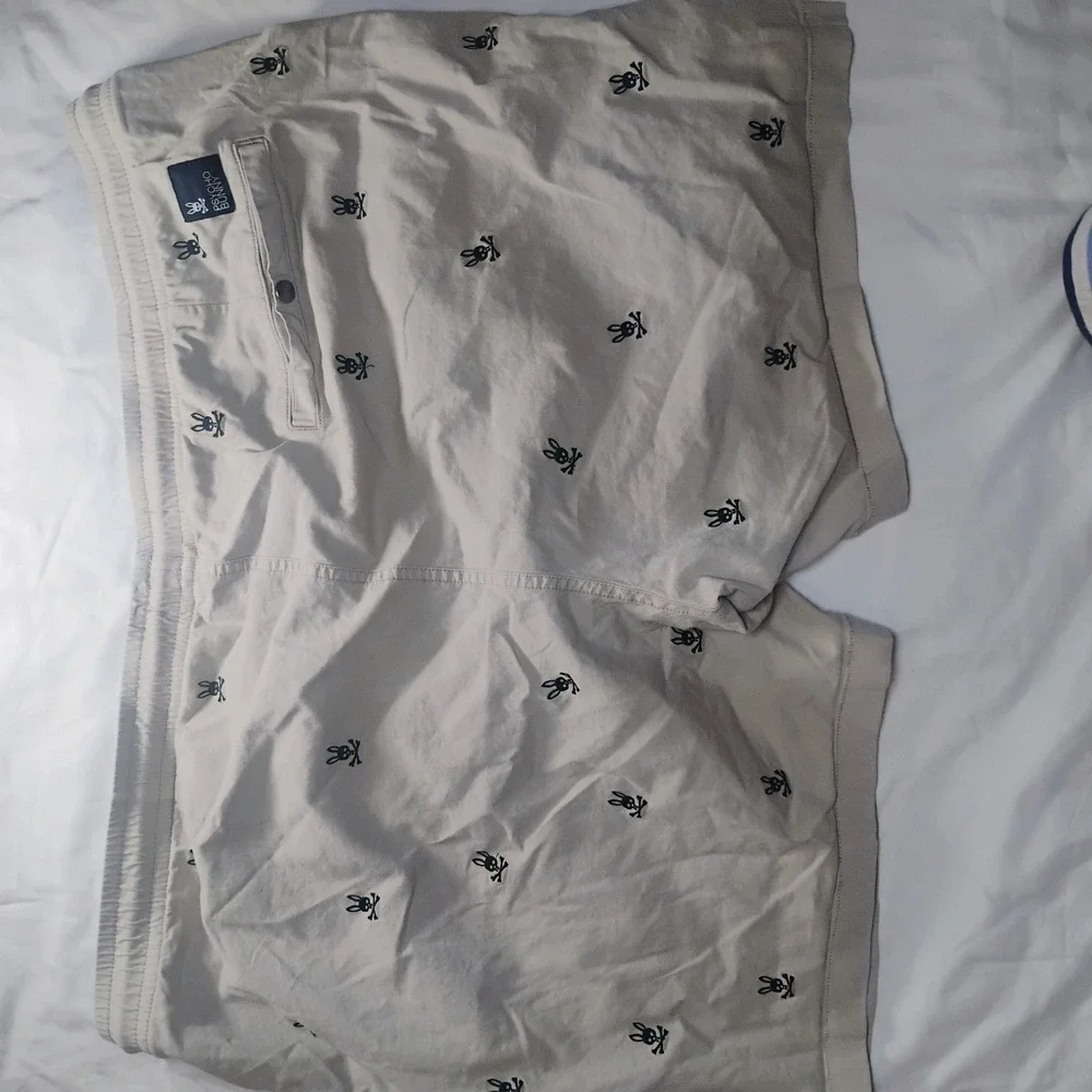 Psycho Bunny Men's Isles Embro Stretch Waist Chino Shorts Sandstone Sz XXL (3XL)